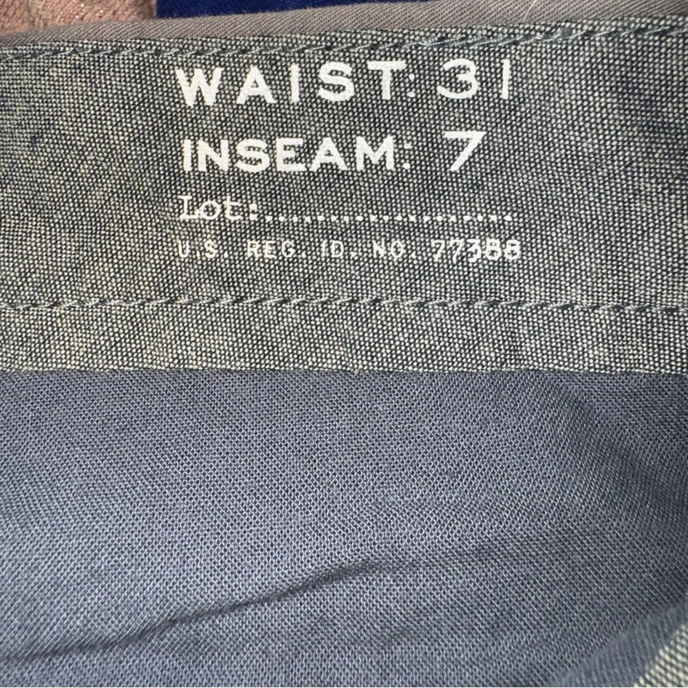 J Crew‎ Gray Reimagined Cotton Stretch Chino Shorts Size 31